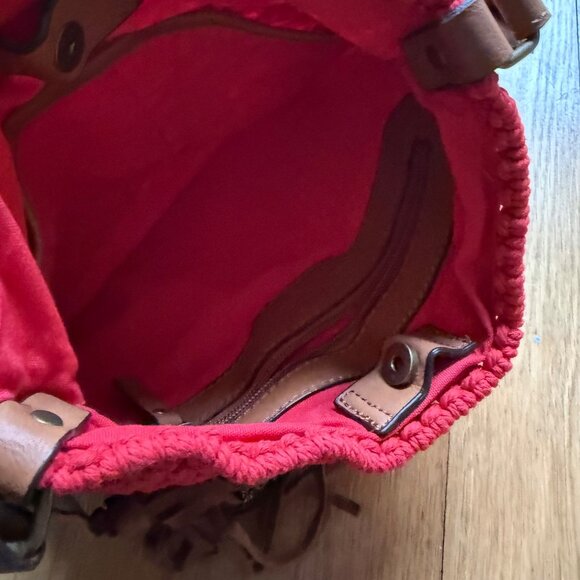 Lucky Brand NEW Hibiscus Red Tessa Macrame Fringe Leather Strap Crossbody Bag - Picture 7 of 16